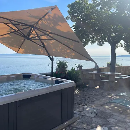 بيت ضيافة Super Horizont -free Parking And Jaccuzzi