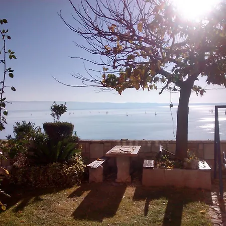 بيت ضيافة Super Horizont -free Parking And Jaccuzzi Stobreč